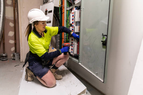 Best Licensed Electrician  in Bedford Heights, OH