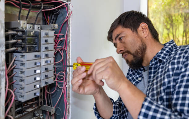 Best Affordable Electrician  in Bedford Heights, OH